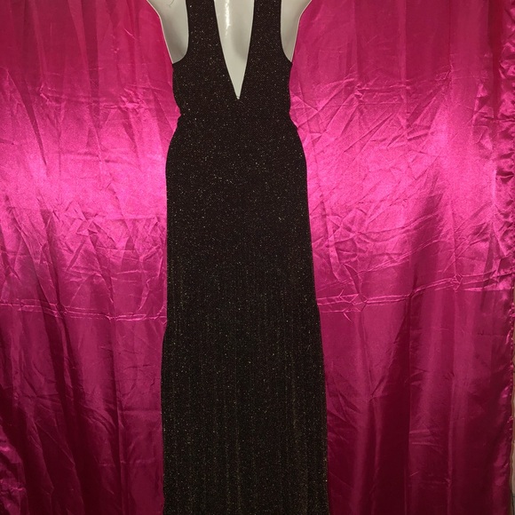 Shimmery gold black fishtail dress - Picture 3 of 7